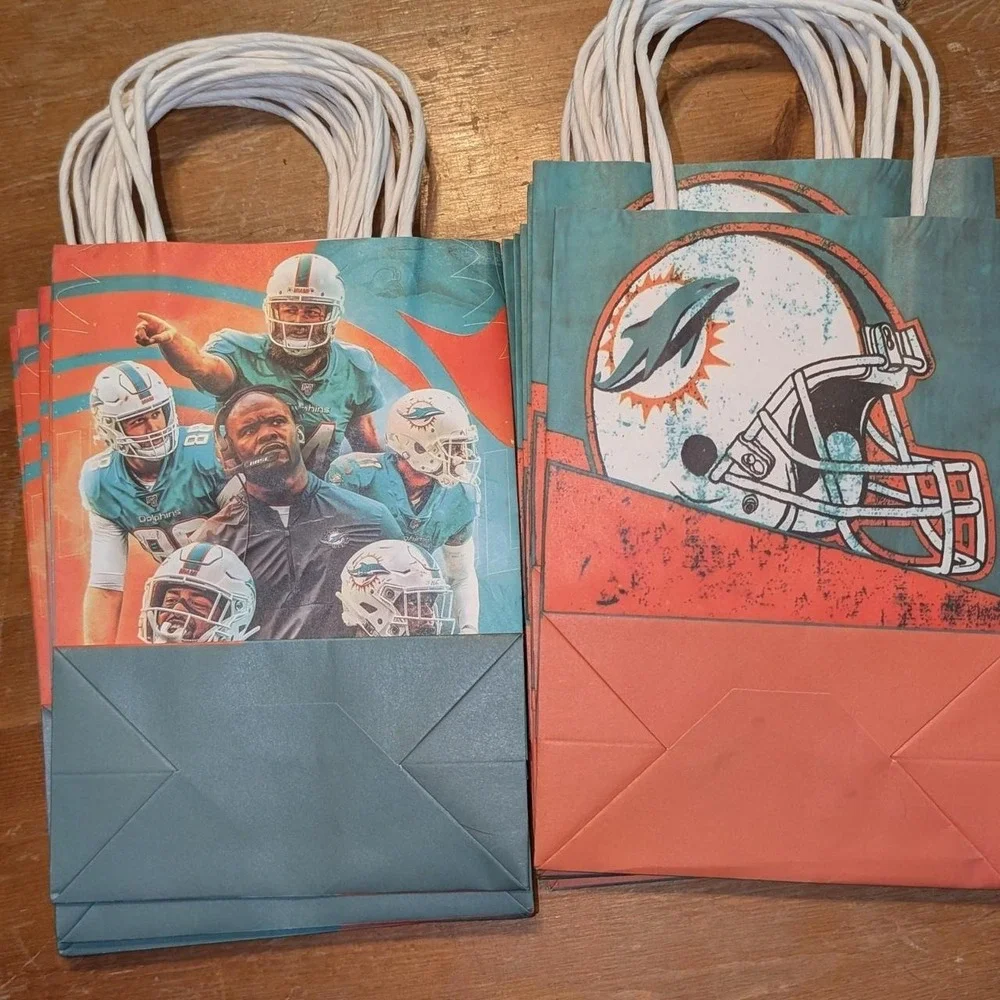 16pc unused Miami Dolphins NFL gift bags party bags